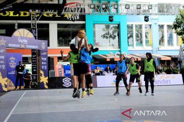 Pebasket muda Cirebon tanding di Mandiri 3X3 Indonesia Tournament City