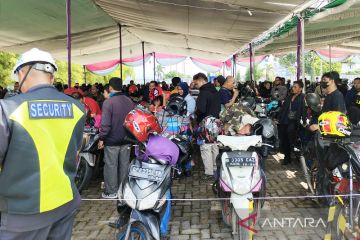 H+7, ratusan pemilir motor mulai manfaatkan Pelabuhan Panjang