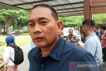 Kasatpol PP DKI: Pemasangan atribut parpol harus kantongi izin