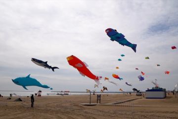 Festival layang-layang diadakan di Tianjin, China