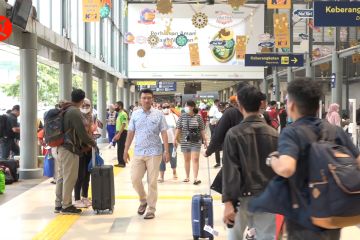 Arus balik Lebaran, 16.300 penumpang tiba di Stasiun Pasar Senen