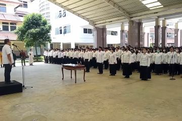 Dukung Tangerang Cerdas, Pemkot Tangerang lantik 1735 guru jadi PPPK