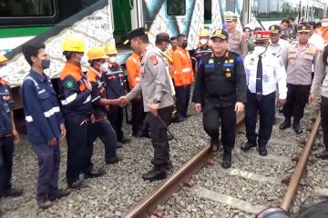 Kapolda DIY periksa kesiapan jalur lintasan kereta Yogyakarta-Wates