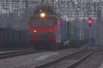 Kereta kargo China-Eropa pertama tiba di Moskow