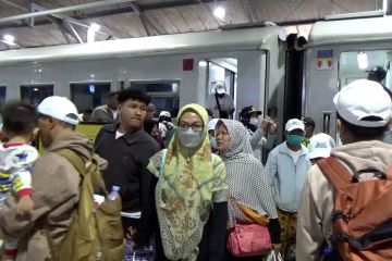 Ribuan pemudik gratis tiba di Stasiun Lempuyangan Yogyakarta