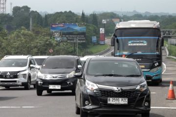 Tol Ciawi macet parah, 42.254 kendaran balik ke Jabodetabek via Puncak
