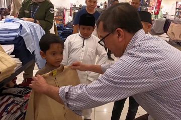 Wali Kota Banda Aceh ajak anak-anak yatim belanja kebutuhan Lebaran