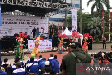 Jaktim siapkan panggung hiburan bagi buruh rayakan "May Day"