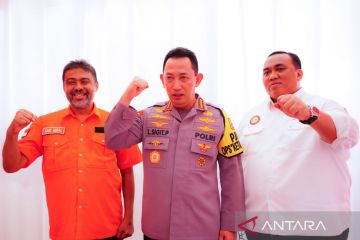 Kapolri dukung buruh perjuangkan hak untuk tingkatkan kesejahteraan