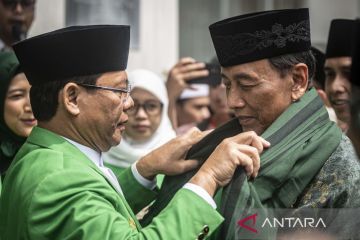 Wiranto serahkan kader binaannya ke PPP