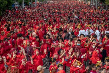 Joget bersama HUT Kota Semarang