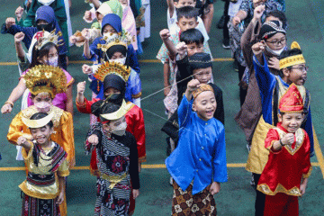 Upacara Hari Pendidikan Nasional di Depok dan Bogor