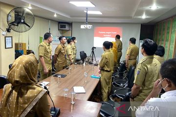 Seluruh pegawai Pemkot Surabaya tiap hari wajib nyanyi lagu Nasional