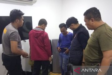 Polsek Taman Sari tangkap dua polisi gadungan di kawasan Kota Tua