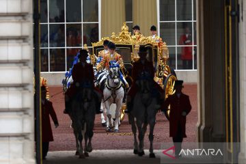 Pemimpin anti-monarki ditangkap jelang penobatan Raja Charles