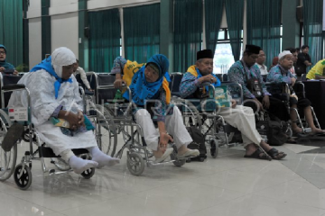 Embarkasi haji Aceh maksimalkan pelayanan untuk jamaah lansia