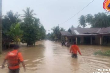 Cuaca ekstrem, 29 nagari di Padang Pariaman dilanda banjir dan longsor