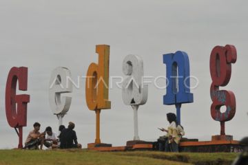 Wisata Pantai Danau Gedang