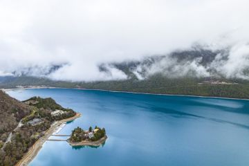 Studi: Danau di China jadi lebih biru dan lebih hijau