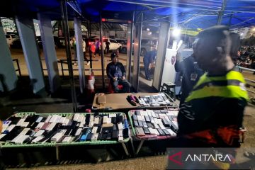 Serba-serbi - Waspada razia power bank di Olympic Stadium Kamboja