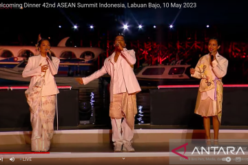 Lagu Guruh Soekarnoputra buka Welcoming Dinner KTT Ke-42 ASEAN