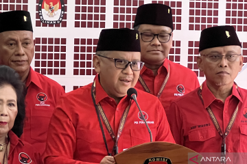 Yasonna dan Puan kembali jadi bakal caleg DPR dari PDI Perjuangan