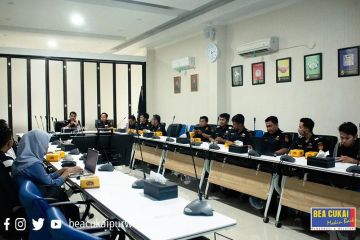 Cegah Pelanggaran, Bea Cukai Asistensi Pengusaha BKC HT di Purwokerto