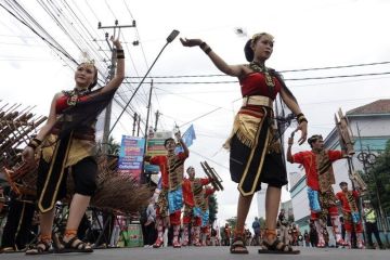 1000 penari lengger banyumas