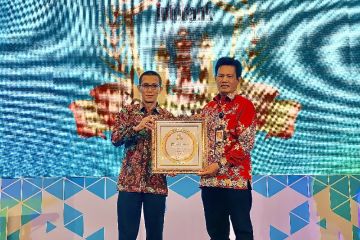 Bank Kalteng raih predikat Excellent dan Golden Award ajang TOP BUMD