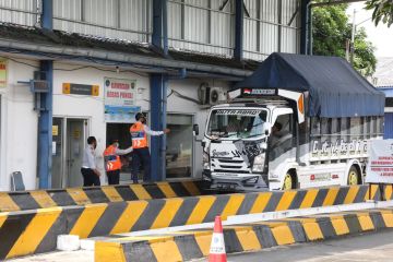 Kebijakan ODOL jadi solusi ampuh atasi jalan rusak