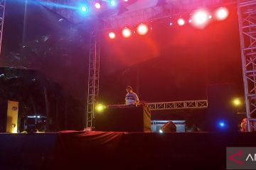 Pengunjung Ancol diajak coba sensasi jadi "DJ"