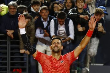 Djokovic memulai pertarungan di Roma dengan penampilan yang lamban