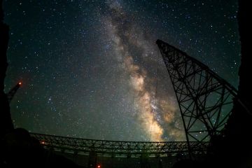Astronom temukan petunjuk sumber semburan gelombang radio cepat