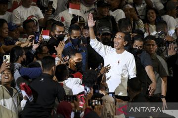 Presiden Jokowi sebut relawan berperan penting koreksi kebijakan