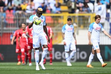 Napoli takluk 0-2 di kandang Monza