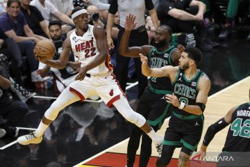 Playoff NBA : Miami Heat menang 128-102 atas Celtics di gim ketiga