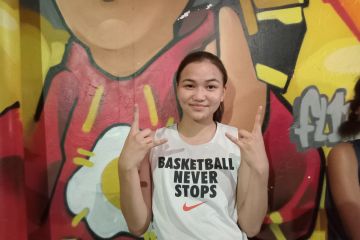 Dua atlet muda harapkan kompetisi basket putri dapat bergulir kembali