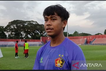 Pemain Persik Supriadi nyaman latihan dengan pemain