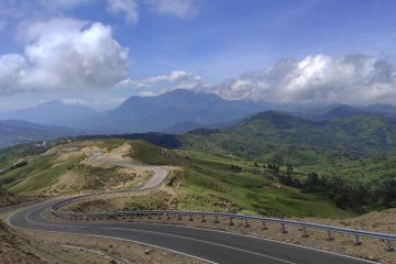 Jalan Sabuk Merah perbatasan Belu-Malaka selesai dibangun