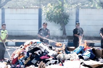 Bea Cukai gandeng BNN musnahkan barang ilegal di Riau dan Tanjung Emas