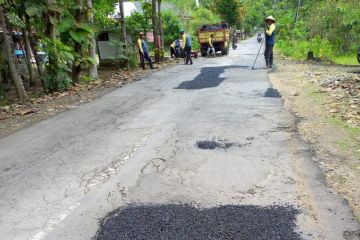 DPU Gunungkidul: Proyek Jalan Serut-Tawang dikerjakan mulai akhir Mei