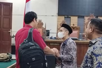 Eks Rektor Unila Karomani dihukum 10 tahun penjara