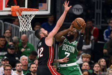 Celtics kalahkan Heat 110-97 jaga asa ke Final NBA