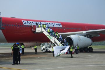 Kloter pertama Embarkasi Palembang berangkat dari bandara SMB II