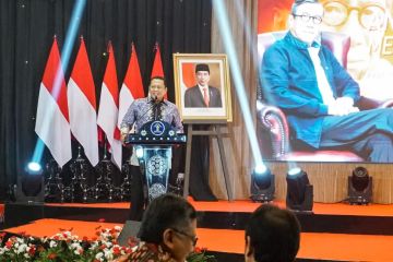 Ketua MPR apresiasi biografi politik "Anak Kolong Menjemput Mimpi"