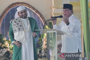 Prabowo hadiri kegiatan Majelis Rasulullah di Jakarta
