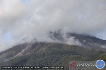 Pos PGA pantau guguran lava Karangetang mengarah ke sejumlah kali