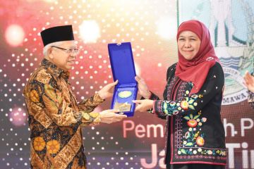 Pemprov Jatim raih juara umum Anugerah Adinata Syariah