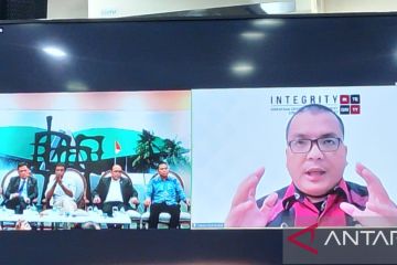 Denny Indrayana: Klaim informasi soal putusan MK bagian kontrol publik