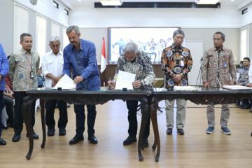 Pertamina teken kontrak kerja sama WK Peri Mahakam dan East Natuna